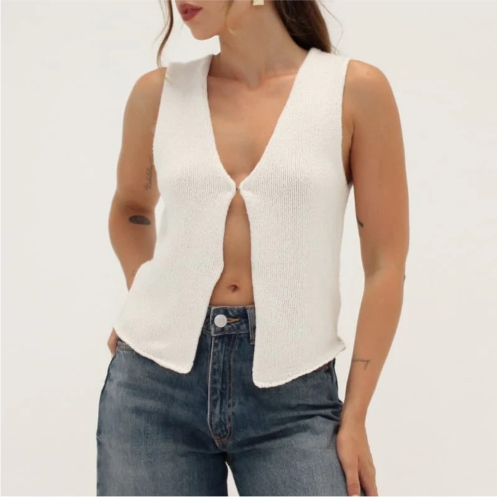 Rumored Prince Top White Small